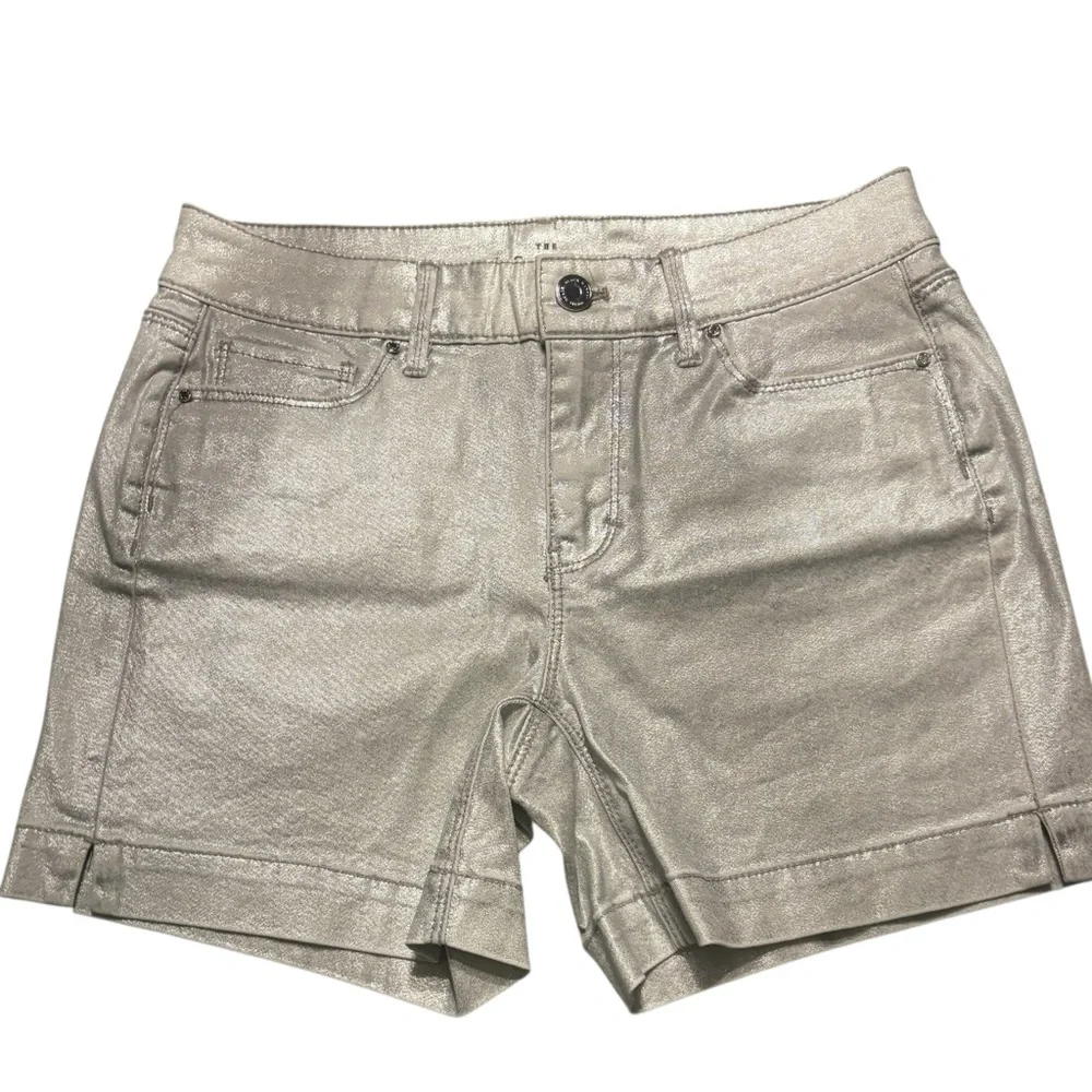 White House Black Market whbm 5”